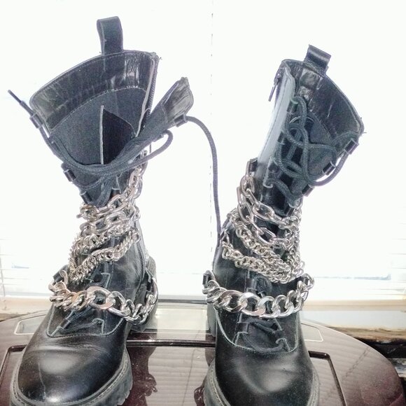 Black leather boots - Picture 3 of 6